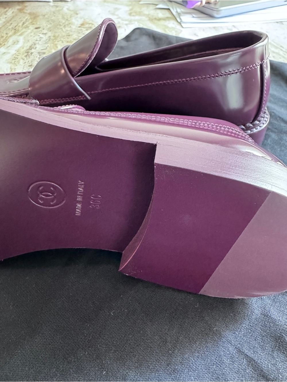 NEW CHANEL Patent Leather Loafers with Gold CC Accent - Picture 5 of 7